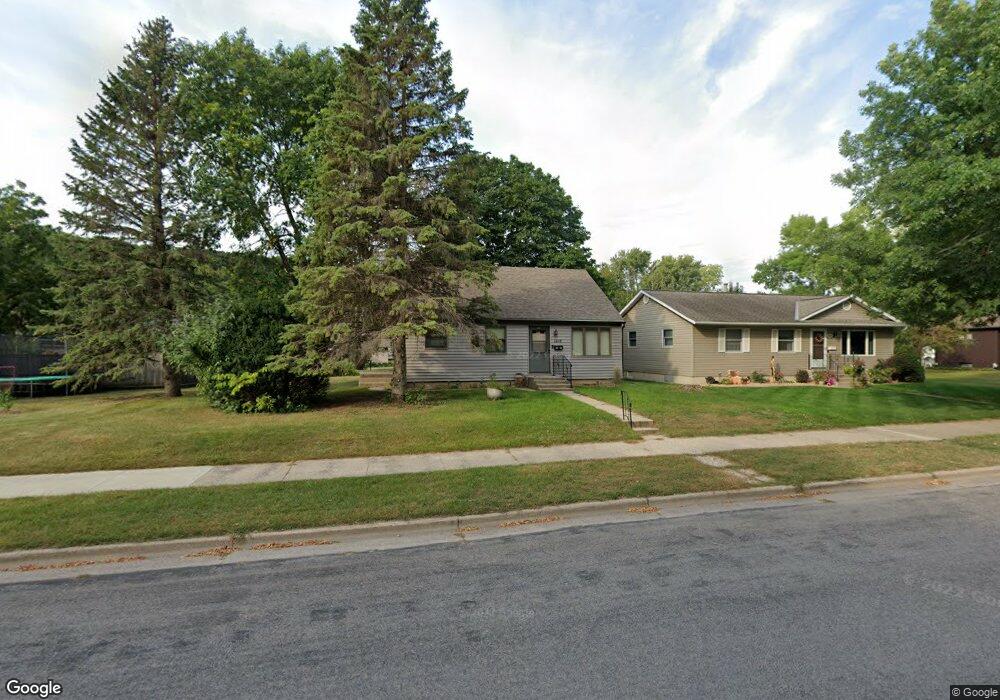 1414 S Franklin St, New Ulm, MN 56073 - photo 1