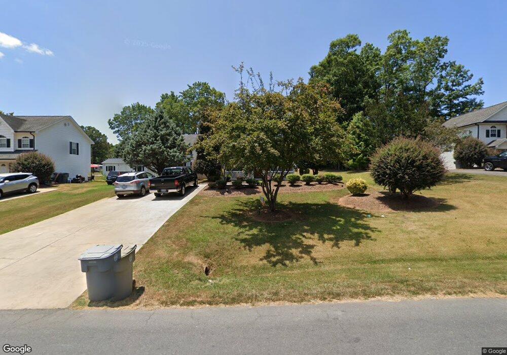 2447 Bank St, Asheboro, NC 27203 - photo 1