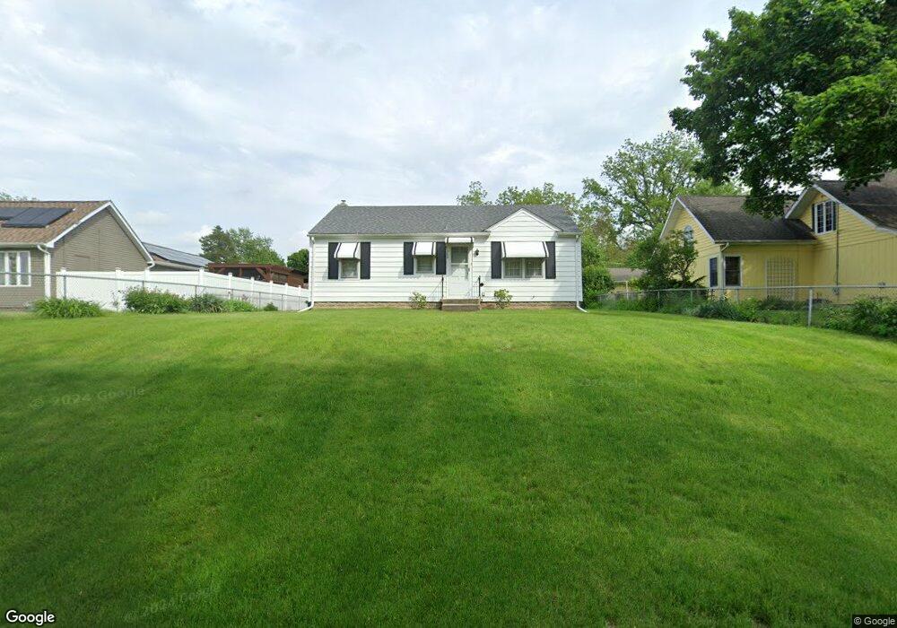 268 S Adams St, Oswego, IL 60543 - photo 1