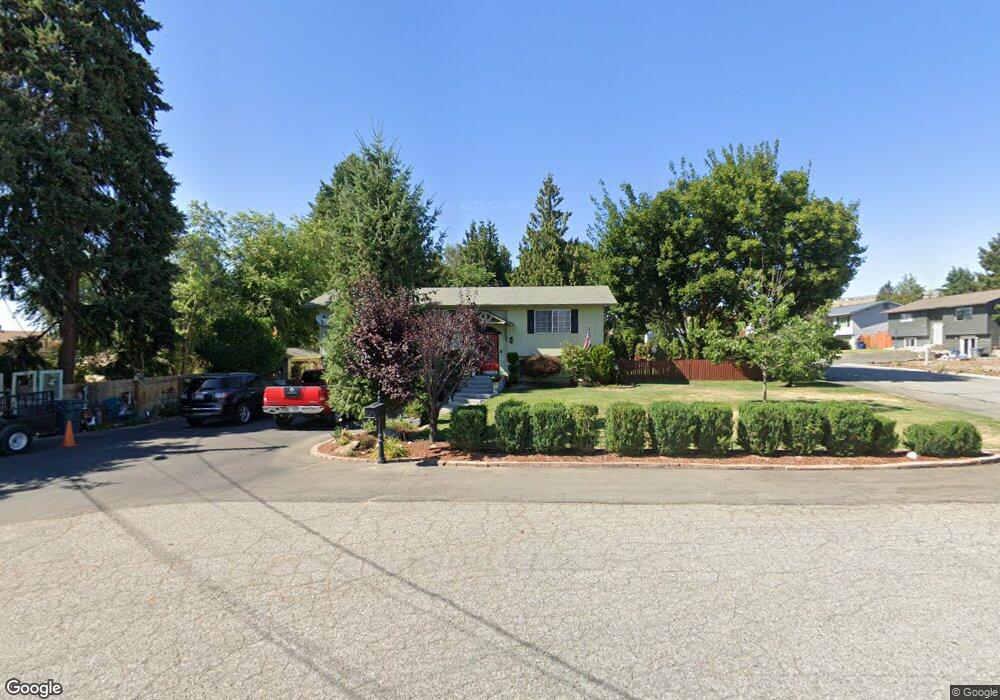 320 Green Briar Ln, East Wenatchee, WA 98802 - photo 1