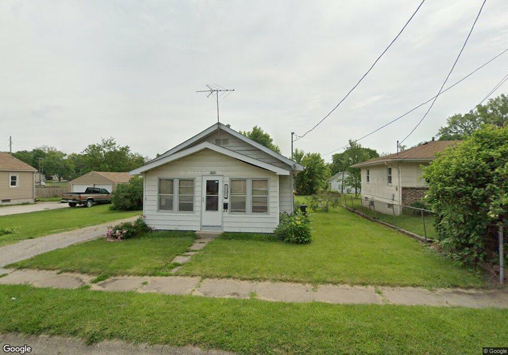 2205 Lay St, Des Moines, IA 50317 - photo 1