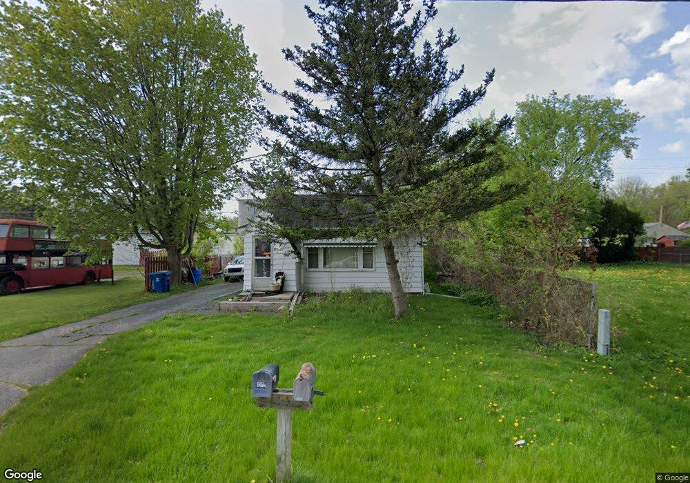 1019 W Williamson Ave, Flint, MI 48507 - photo 1