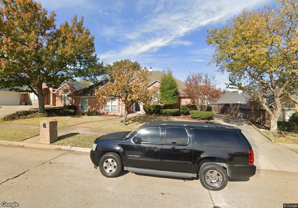 736 Evergreen Dr, Hurst, TX 76054 - photo 1