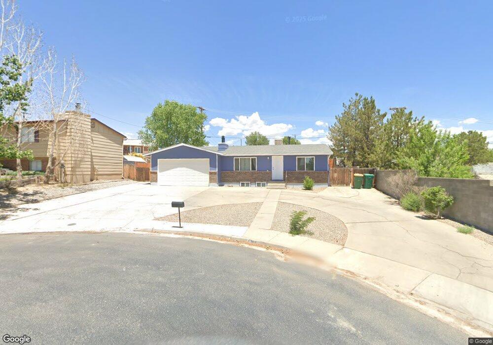 4304 Windsor Dr, Farmington, NM 87402 - photo 1