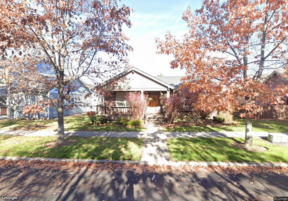 1537 NW Jackpine Ave, Redmond, OR 97756 - photo 1