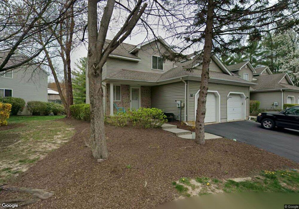 32 Meadow Pond Rd, Hamburg, NJ 07419 - photo 1