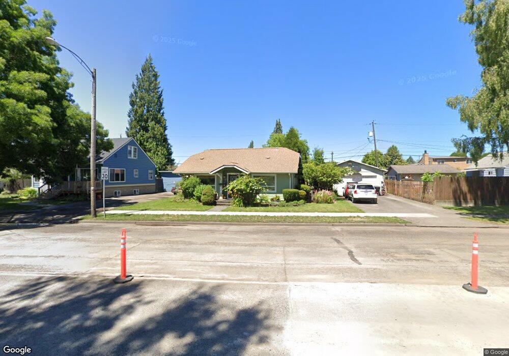 2818 Washington Way, Longview, WA 98632 - photo 1