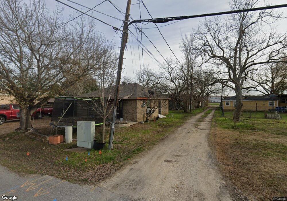 608 Houston St, Rosenberg, TX 77471 - photo 1