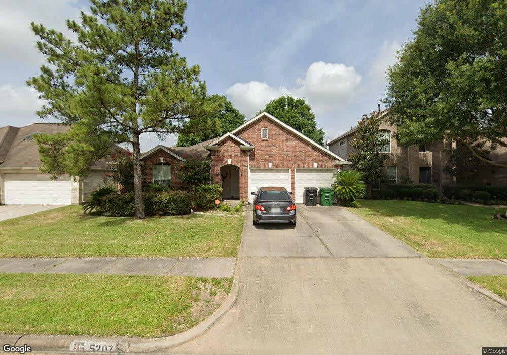 5207 Jericho Ct, Houston, TX 77091 - photo 1