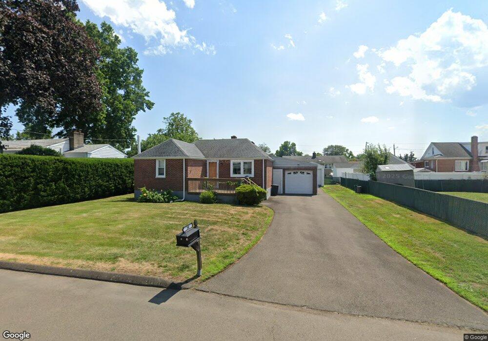 34 Osmond St, East Haven, CT 06512 - photo 1