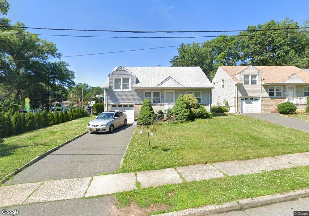 213 Sadler Rd, Bloomfield, NJ 07003 - photo 1