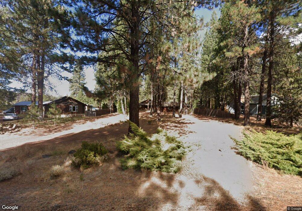 19410 Comanche Cir, Bend, OR 97702 - photo 1