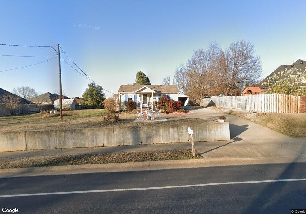 1610 NW 3rd St, Bentonville, AR 72712 - photo 1