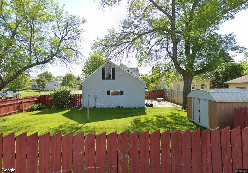 1102 7th Ave SE, Jamestown, ND 58401 - photo 1