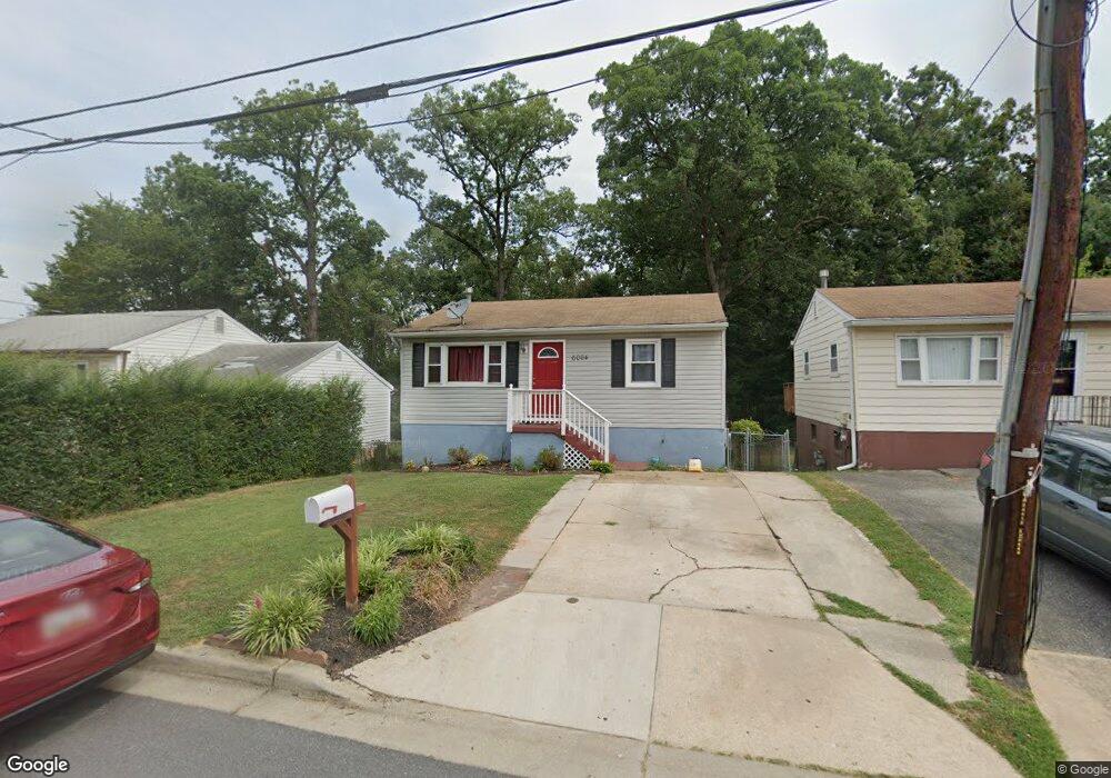 6004 Somerset Rd, Riverdale, MD 20737 - photo 1
