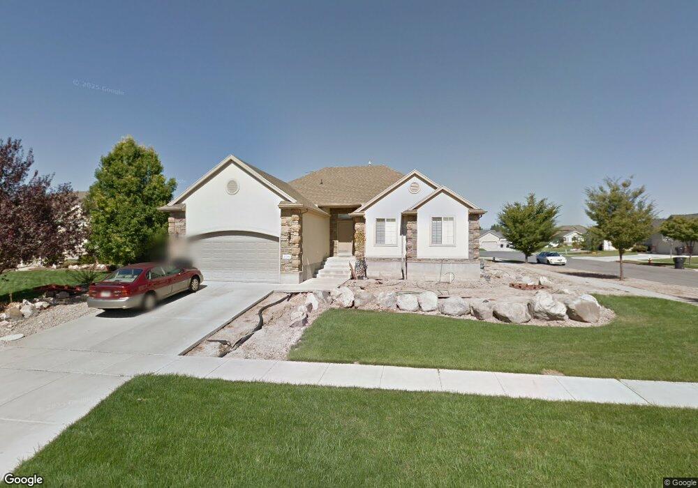1388 W 2975 S, Syracuse, UT 84075 - photo 1