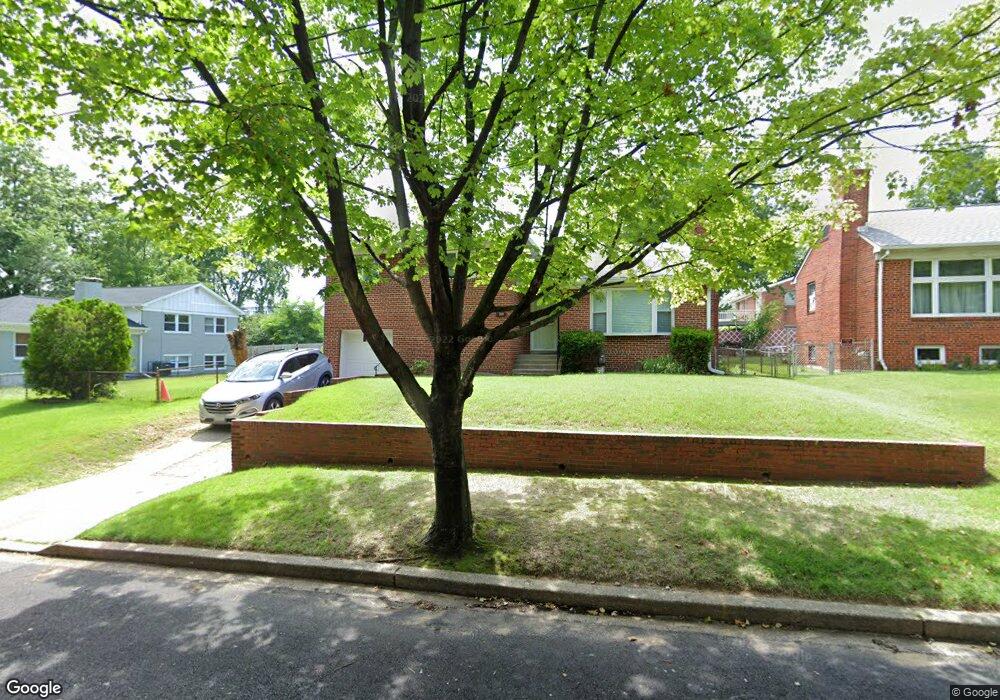 210 46th St NE, Washington, DC 20019 - photo 1