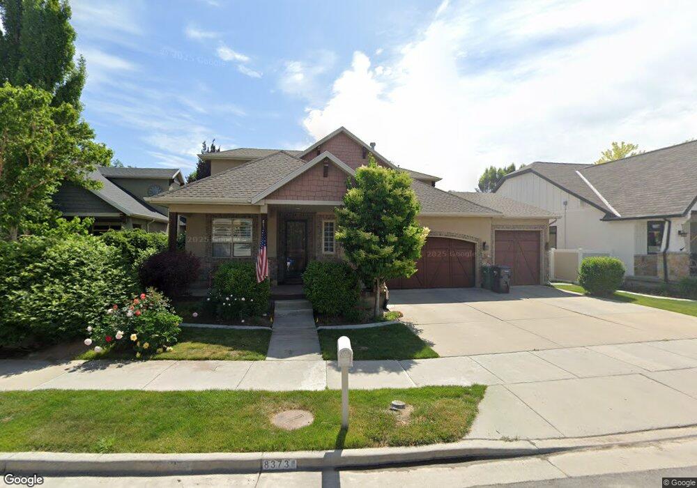 8373 Lorimer Ln, Sandy, UT 84070 - photo 1