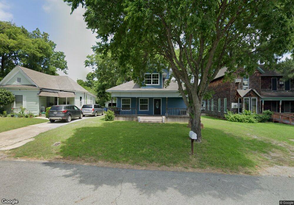 1019 W Nelson St, Denison, TX 75020 - photo 1