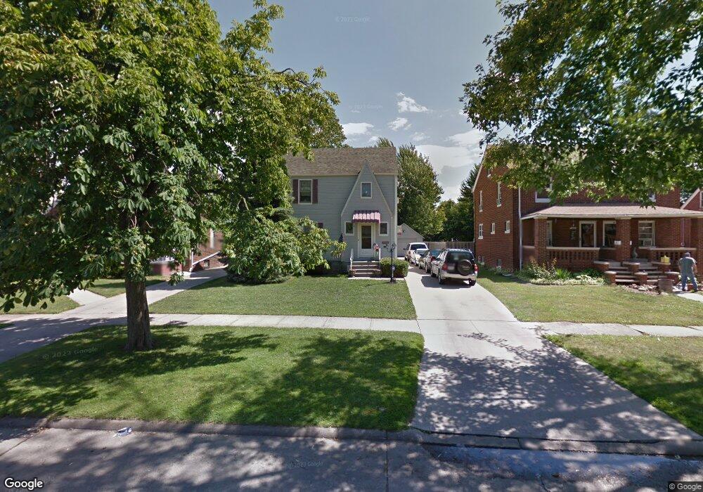 1958 E 34th St, Lorain, OH 44055 - photo 1