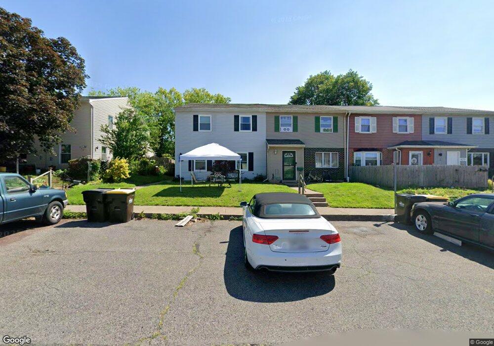 431 Colonial Dr, East Greenville, PA 18041 - photo 1