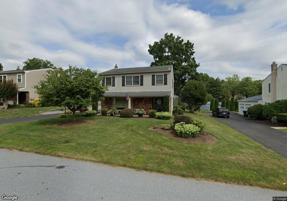 728 Windsor Place, Wallingford, PA 19086 - photo 1