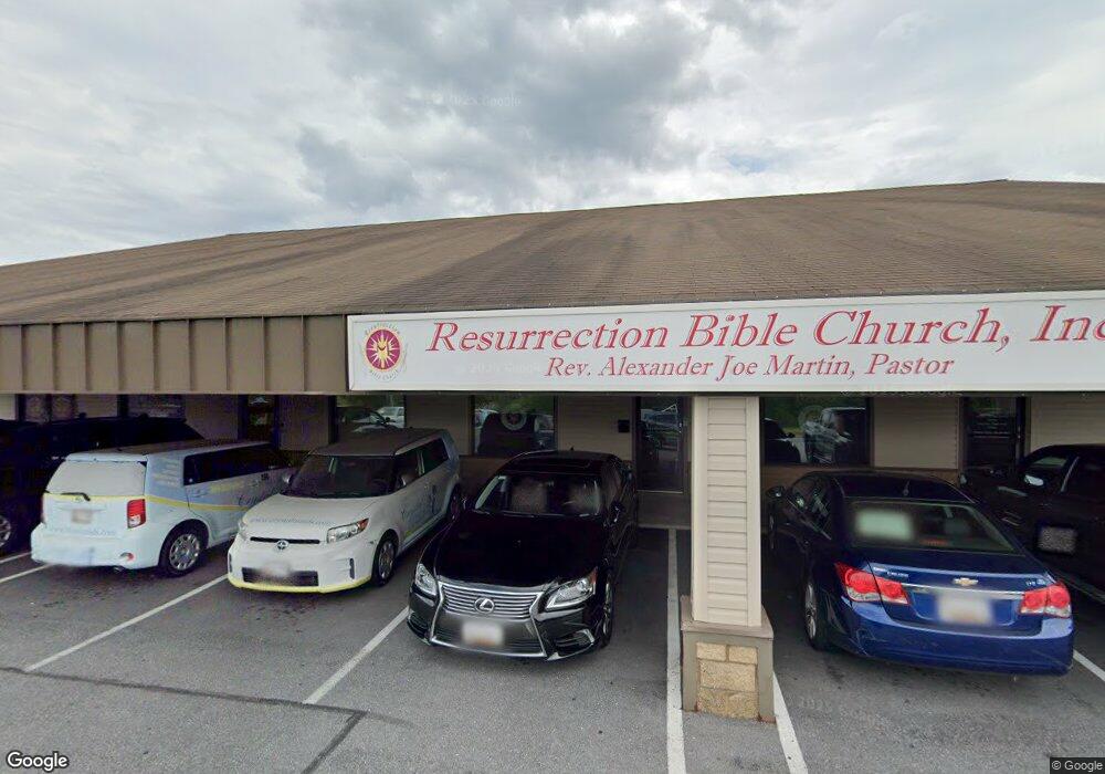 10863 Lanham Severn Rd unit 2, Glenn Dale, MD 20769 - photo 1