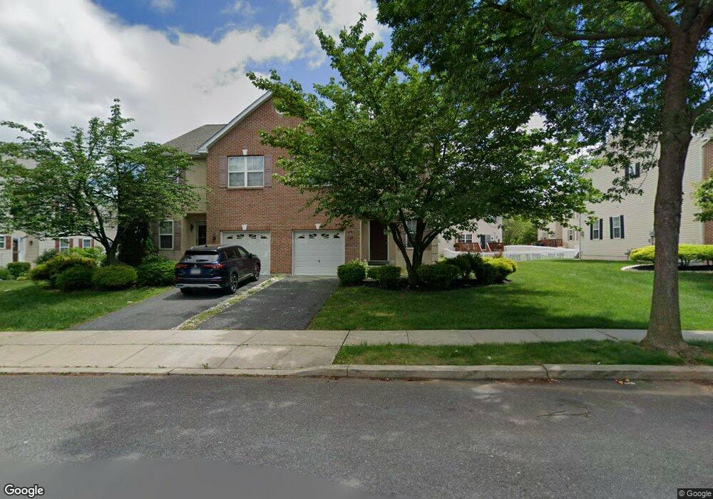 3657 Clauss Dr, Macungie, PA 18062 - photo 1