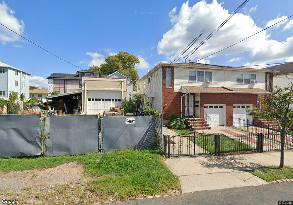 78 Mills Ave, Staten Island, NY 10305 - photo 1