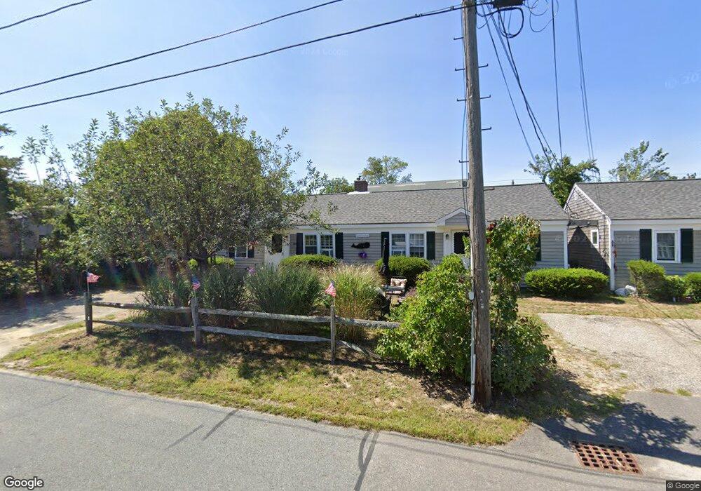 39 Pleasant St, Dennis Port, MA 02639 - photo 1