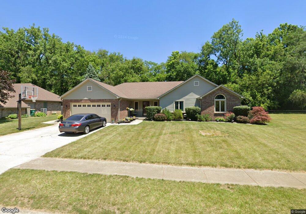 589 Crestpoint Ln, Plainfield, IN 46168 - photo 1