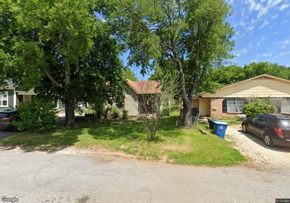 1723 W Walker St, Denison, TX 75020 - photo 1