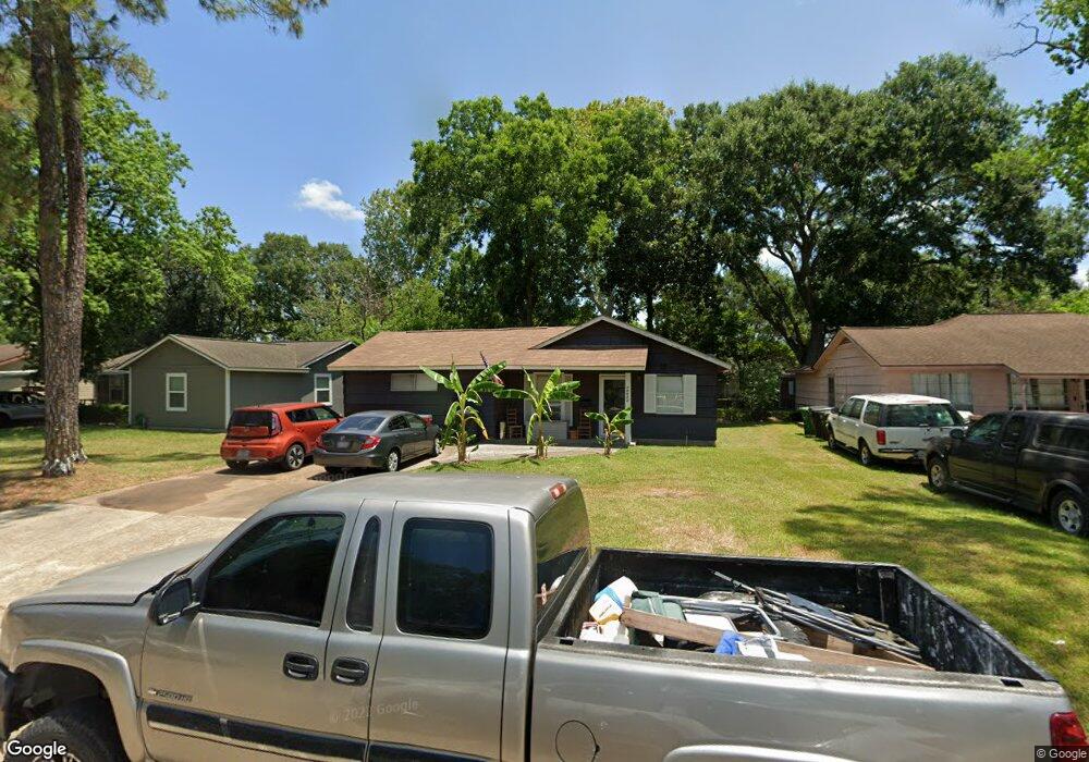 10923 Eddyrock St, Houston, TX 77089 - photo 1