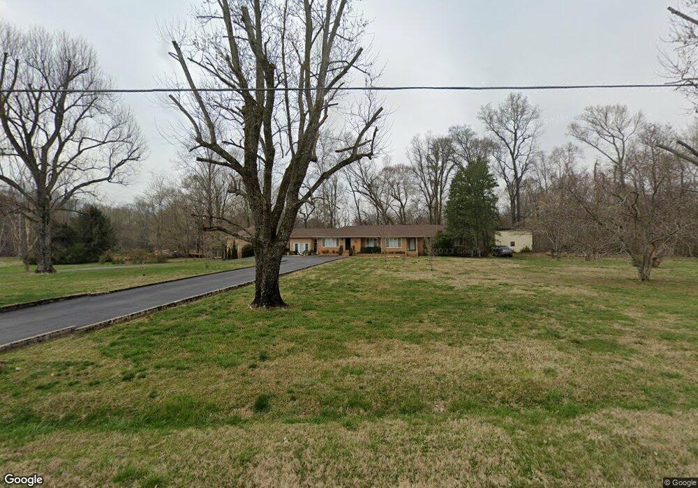 657 Redbud Cir, Manchester, TN 37355 - photo 1