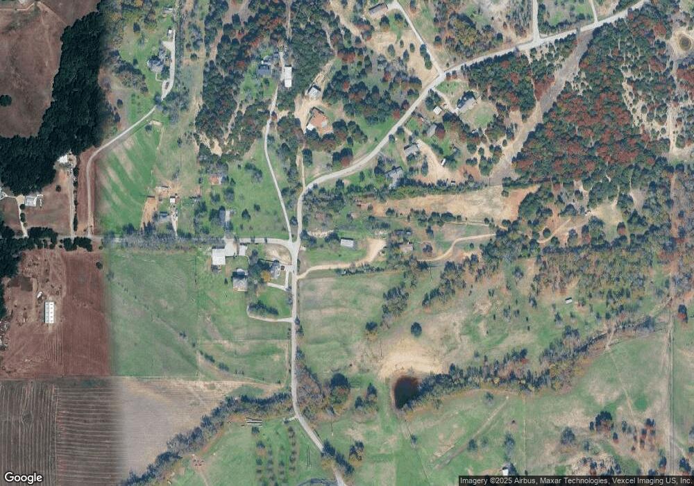 104 Embers Ln, Weatherford, TX 76085 - photo 1