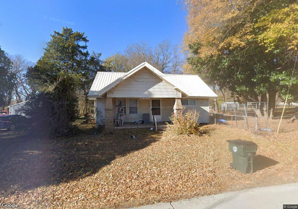1200 N Kern Ave, Okmulgee, OK 74447 - photo 1