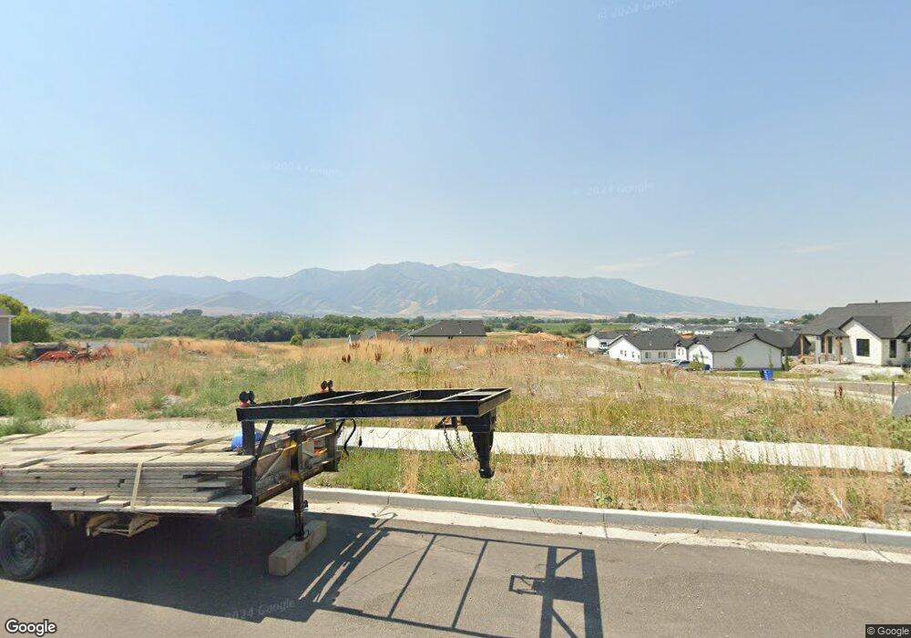 96 S 650 W unit 19, Hyrum, UT 84319 - photo 1