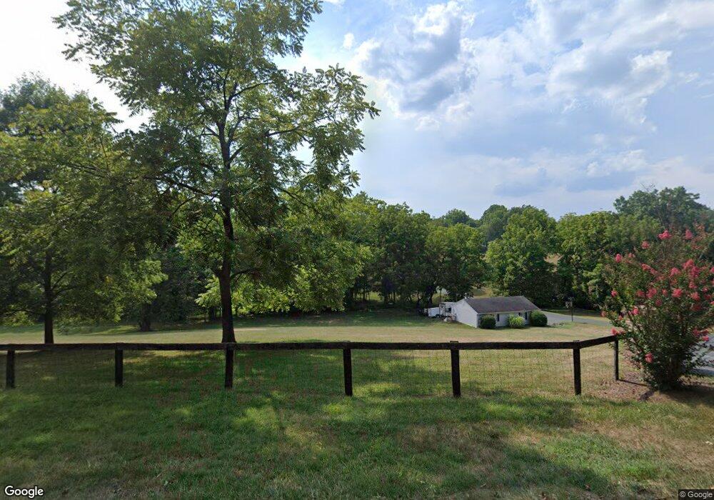 22955 Cobb House Rd, Middleburg, VA 20117 - photo 1