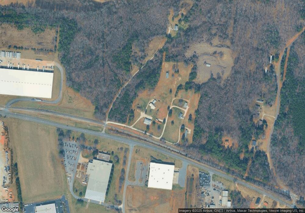 114 Patricia Ln, Statesville, NC 28677 - photo 1