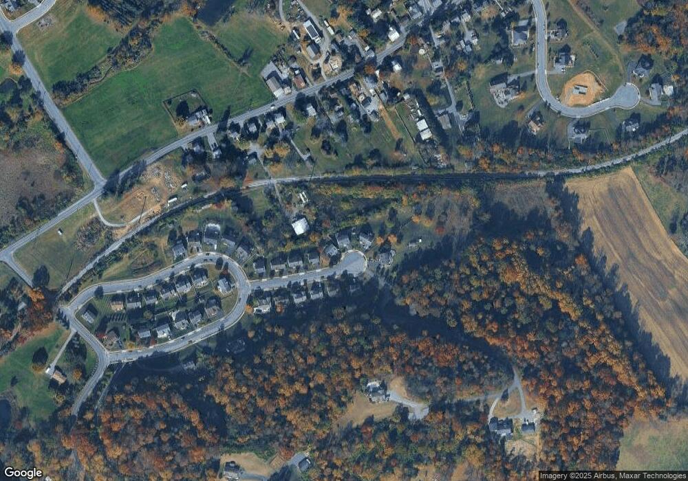 911 Connor Ct, Reading, PA 19608 - photo 1