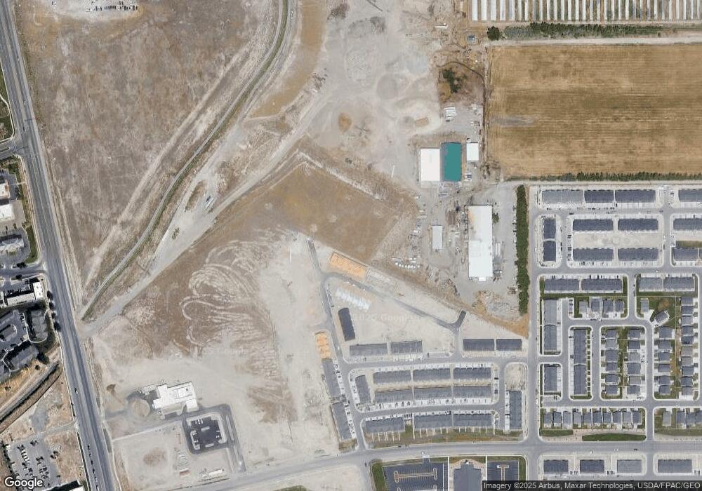 902 N Hillcrest Ln, Lehi, UT 84043 - photo 1