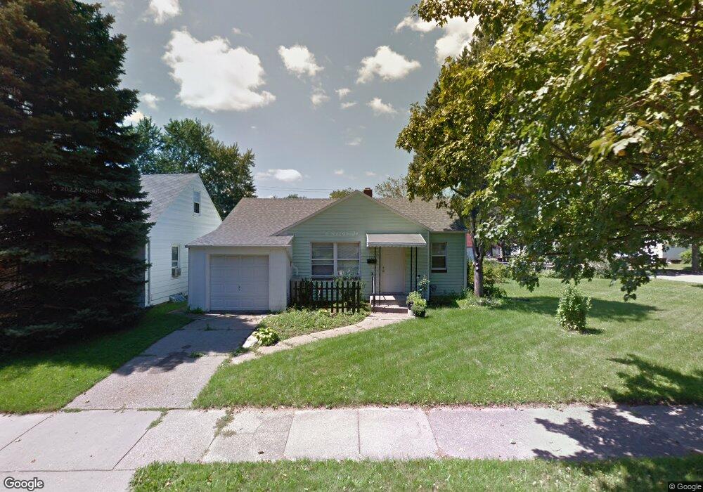 1139 Cawood St, Lansing, MI 48915 - photo 1