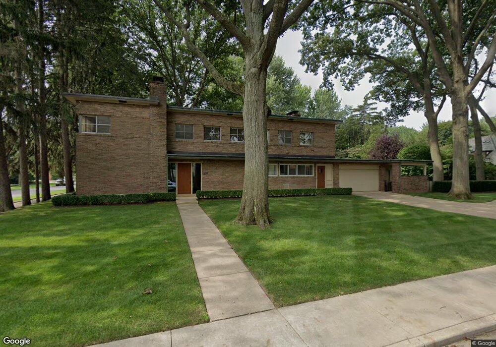 203 Cloverly Rd, Grosse Pointe Farms, MI 48236 - photo 1