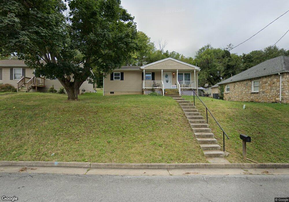 1418 B St, Waynesboro, VA 22980 - photo 1