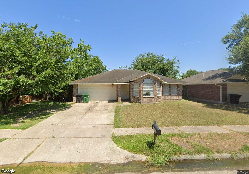 9451 Coast Bridge St, Houston, TX 77075 - photo 1