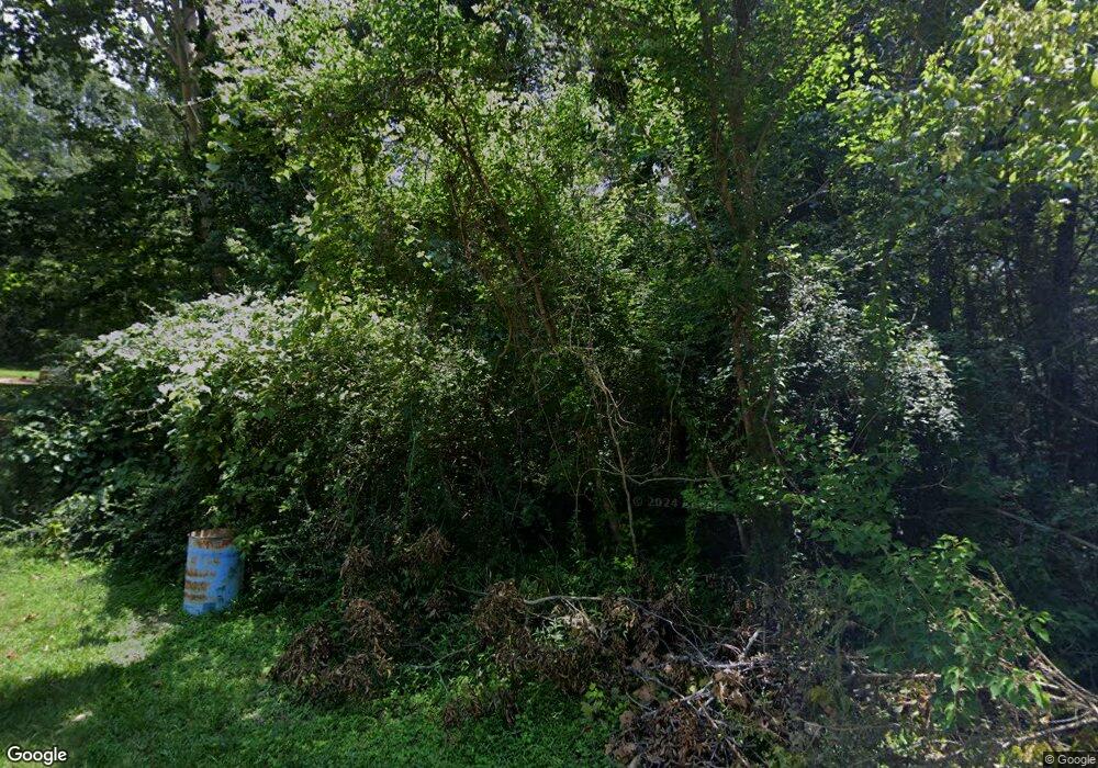 137 Woodard St, Hazlehurst, MS 39083 - photo 1