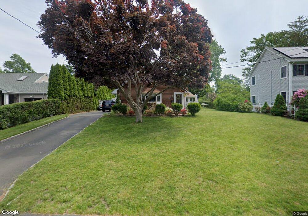 6 Maple Ct, Rye Brook, NY 10573 - photo 1