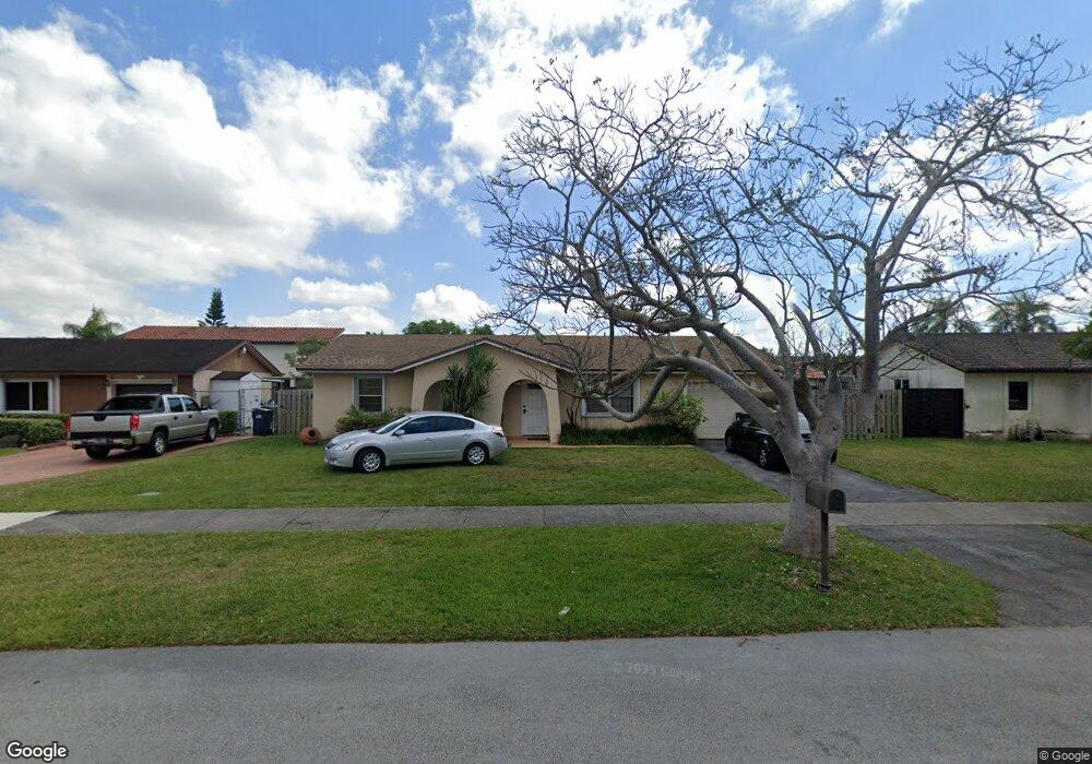 6831 SW 148th Ave, Miami, FL 33193 - photo 1