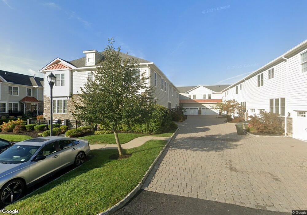 31 Carriage Gate Dr, Little Silver, NJ 07739 - photo 1