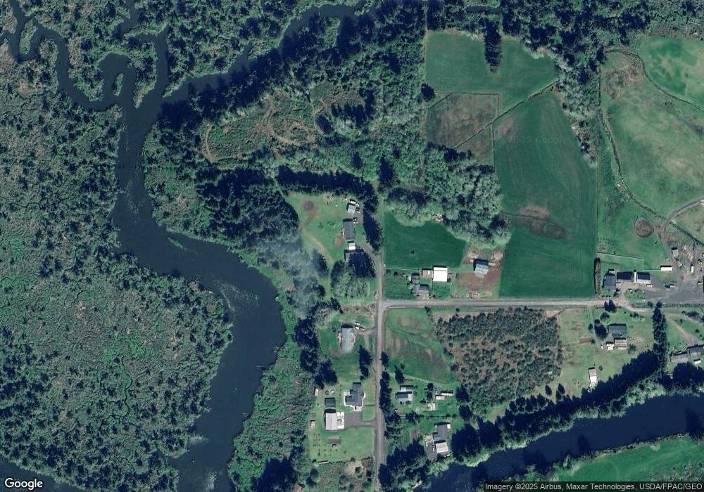 588 Cole Ave, Raymond, WA 98577 - photo 1